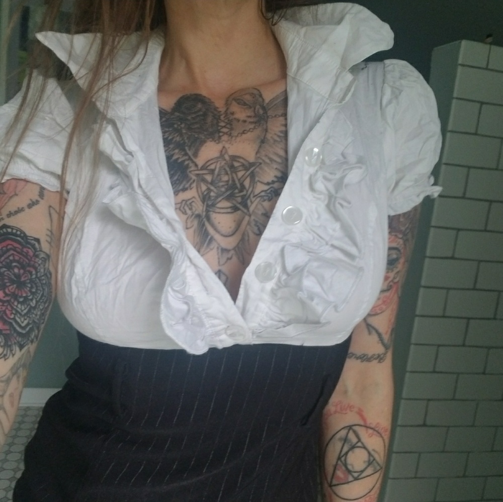 Dress - Picture 5 of 5